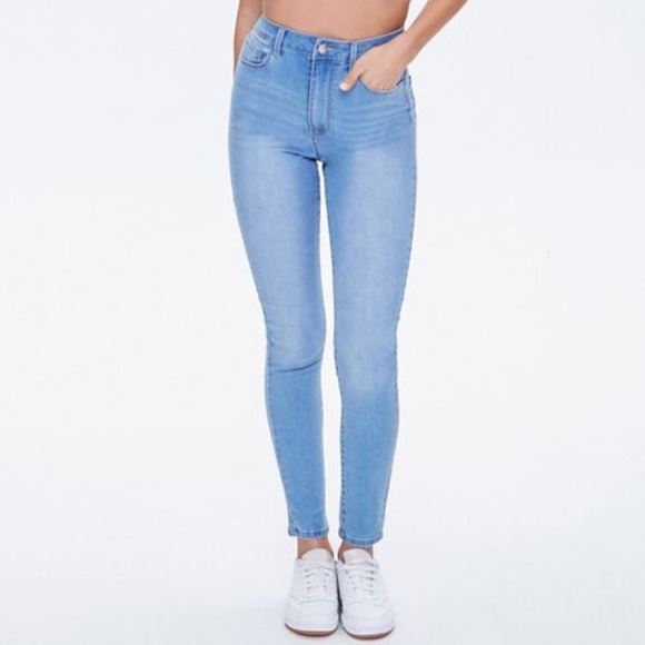 F21 Essential High-Rise Skinny Jeans - Picture 1 of 6
